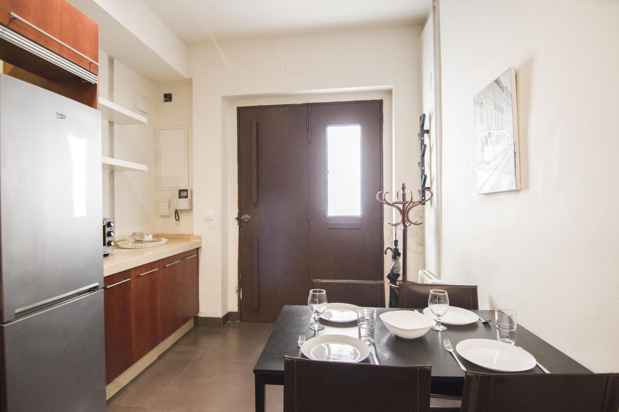 Rentalsevilla Alhondiga Luaran gambar